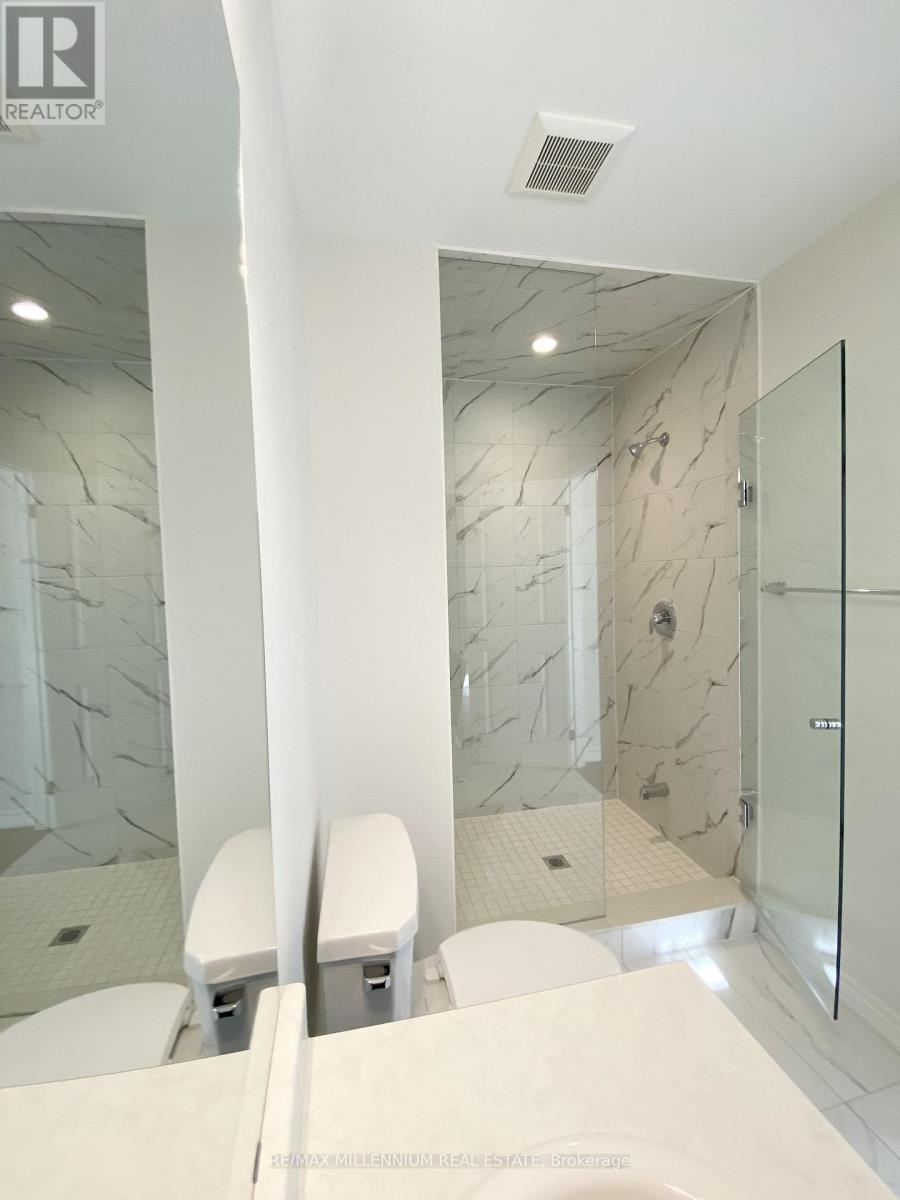 30 Vestry Way, Brampton, ON - Indoor Photo Showing Bathroom