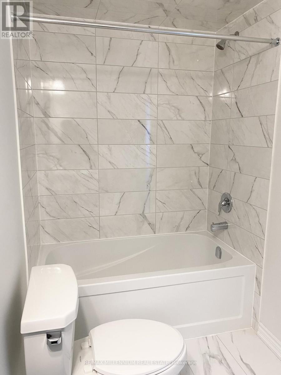 30 Vestry Way, Brampton, ON - Indoor Photo Showing Bathroom