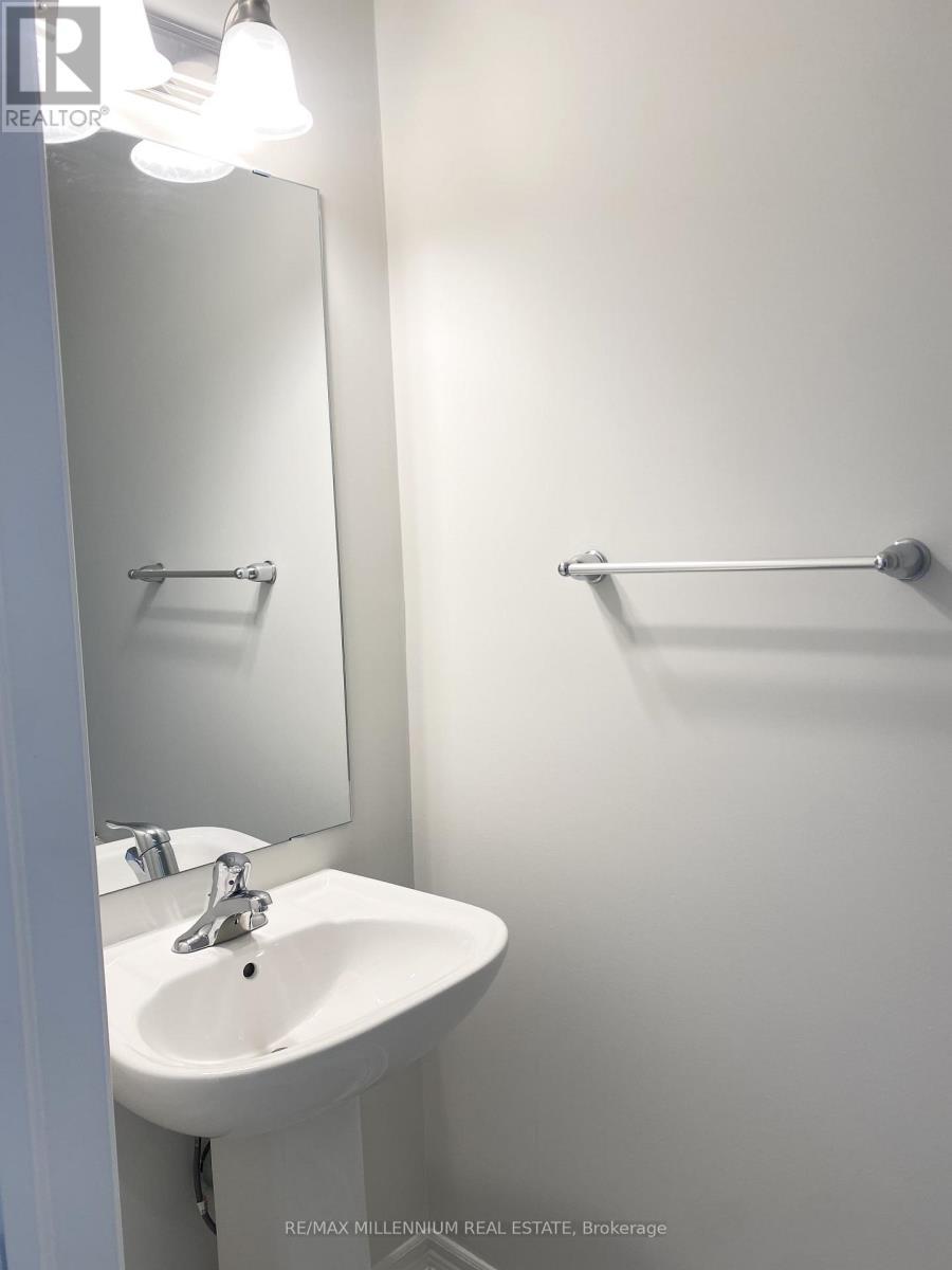 30 Vestry Way, Brampton, ON - Indoor Photo Showing Bathroom