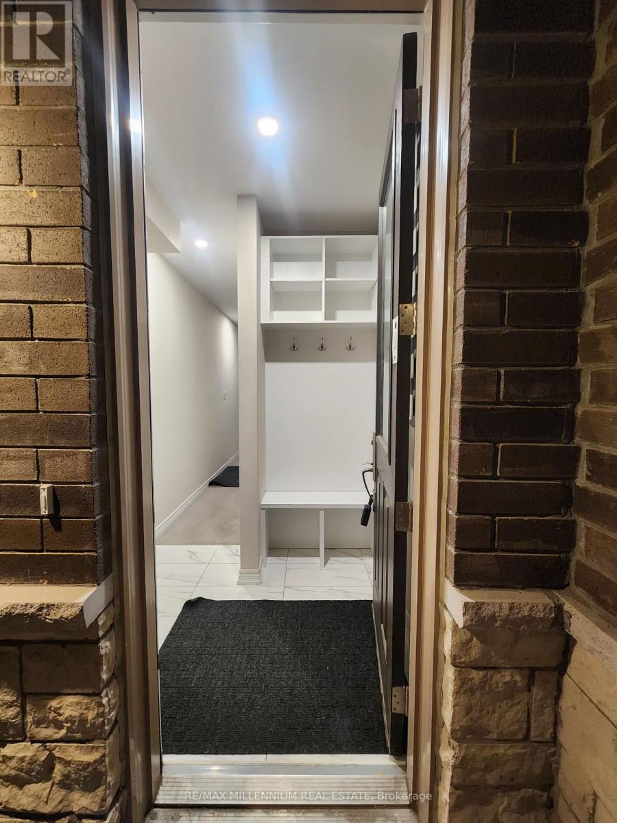 30 Vestry Way, Brampton, ON - Indoor Photo Showing Other Room