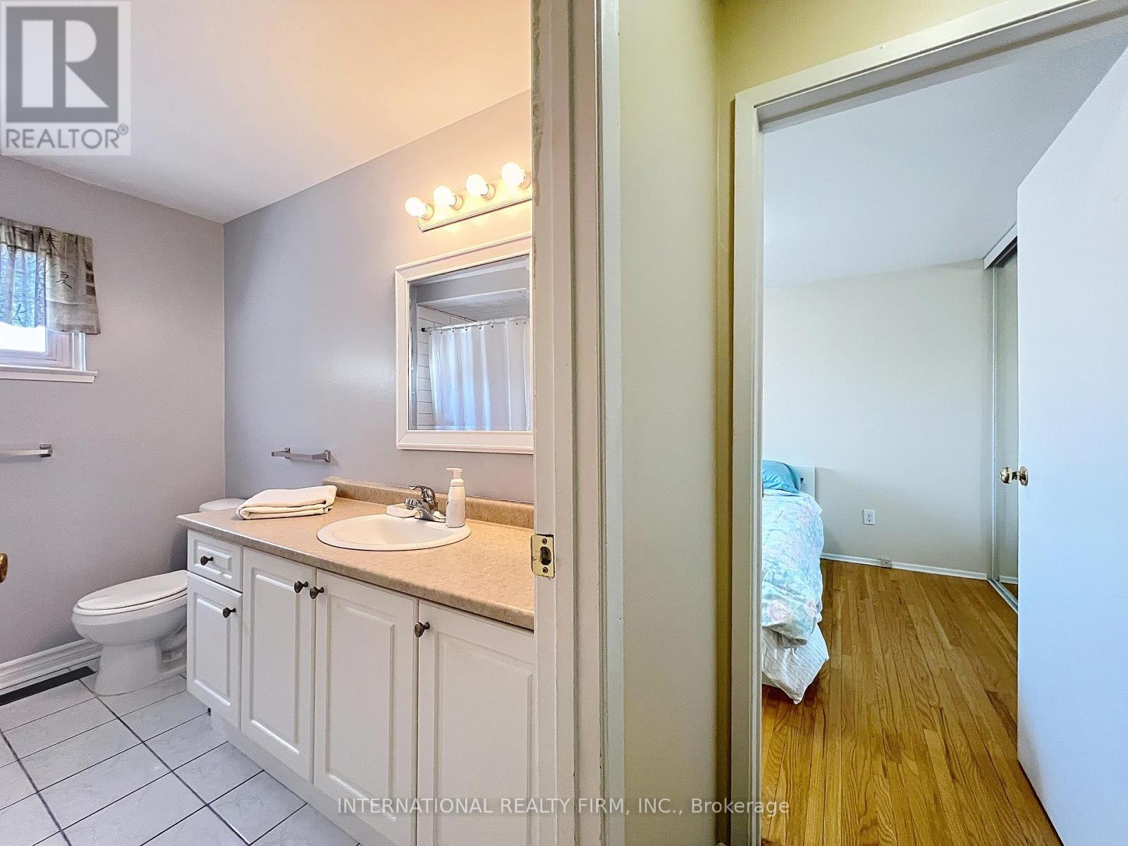 3602 Dunrankin Drive, Mississauga, ON - Indoor Photo Showing Bathroom
