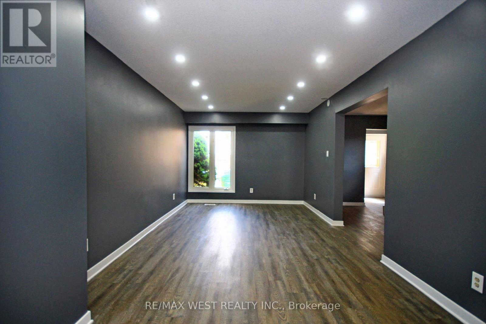 148 Fanshawe Drive, Brampton, ON - Indoor Photo Showing Other Room