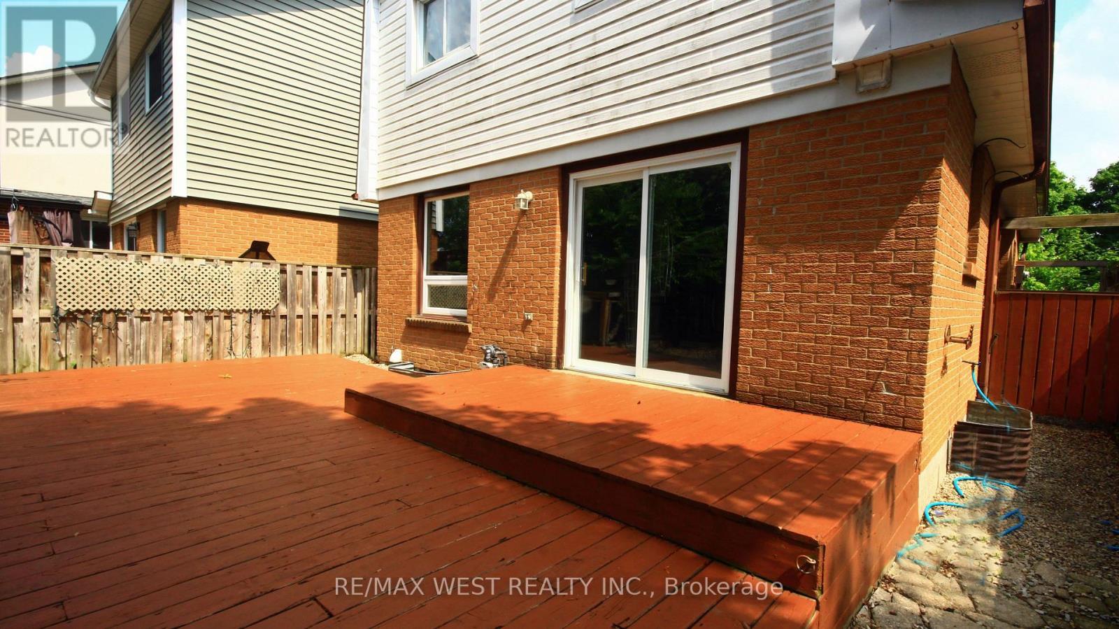 148 Fanshawe Drive, Brampton, ON - Outdoor With Deck Patio Veranda With Exterior