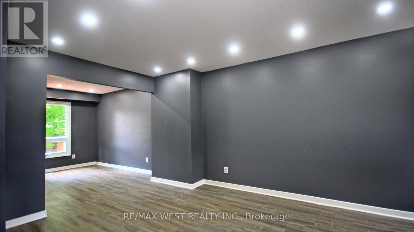 148 Fanshawe Drive, Brampton, ON - Indoor Photo Showing Other Room