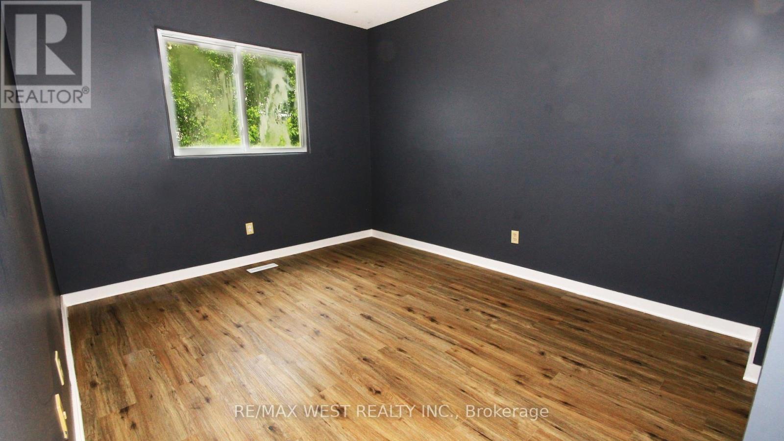 148 Fanshawe Drive, Brampton, ON - Indoor Photo Showing Other Room