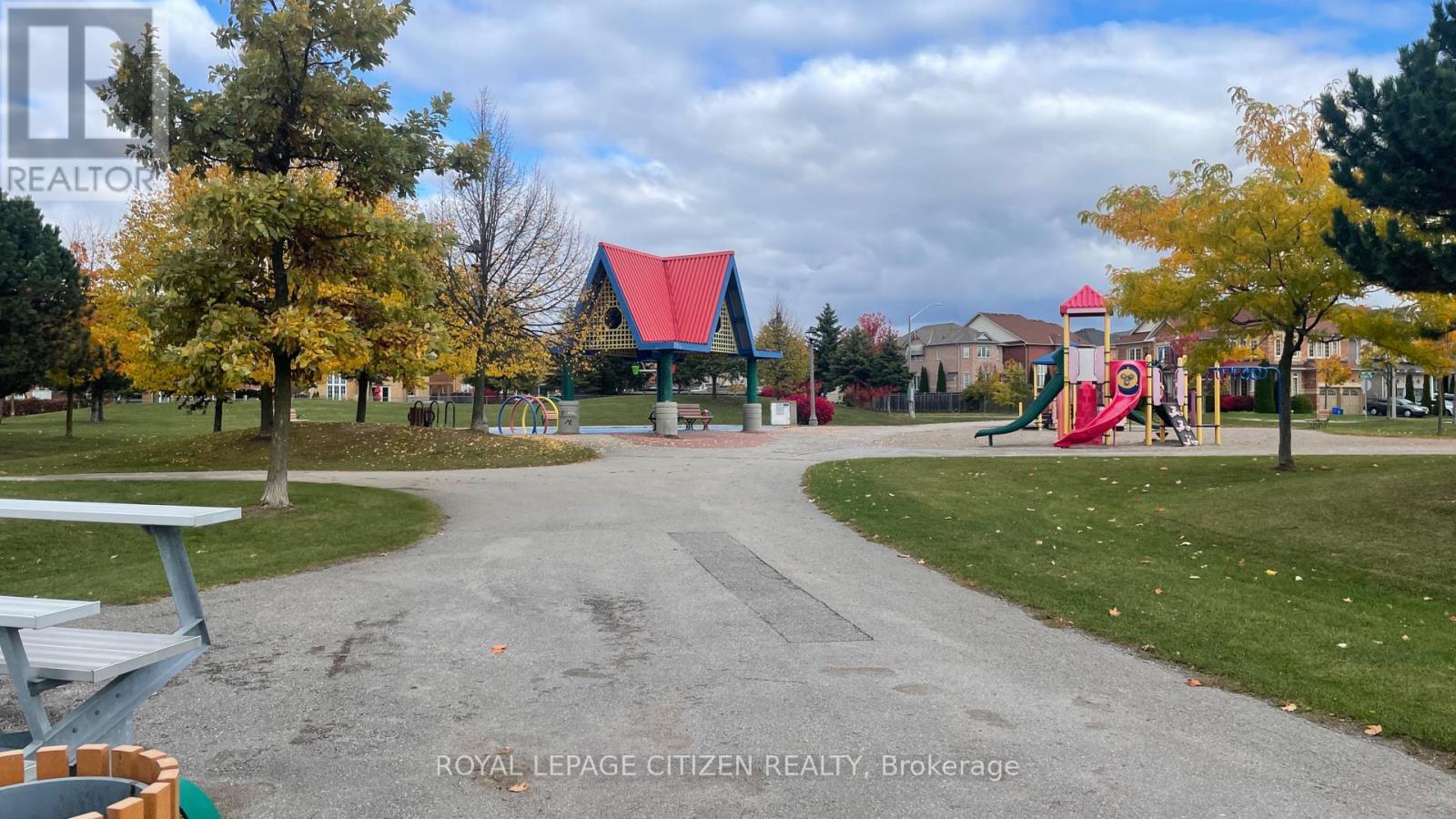 53 Jack Potts Way, Clarington, ON - Outdoor