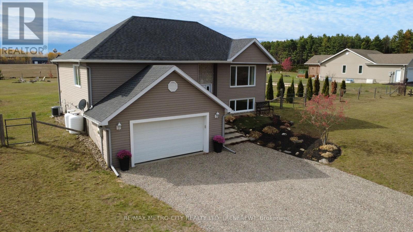 2431 Eady Road, Horton, ON - Outdoor