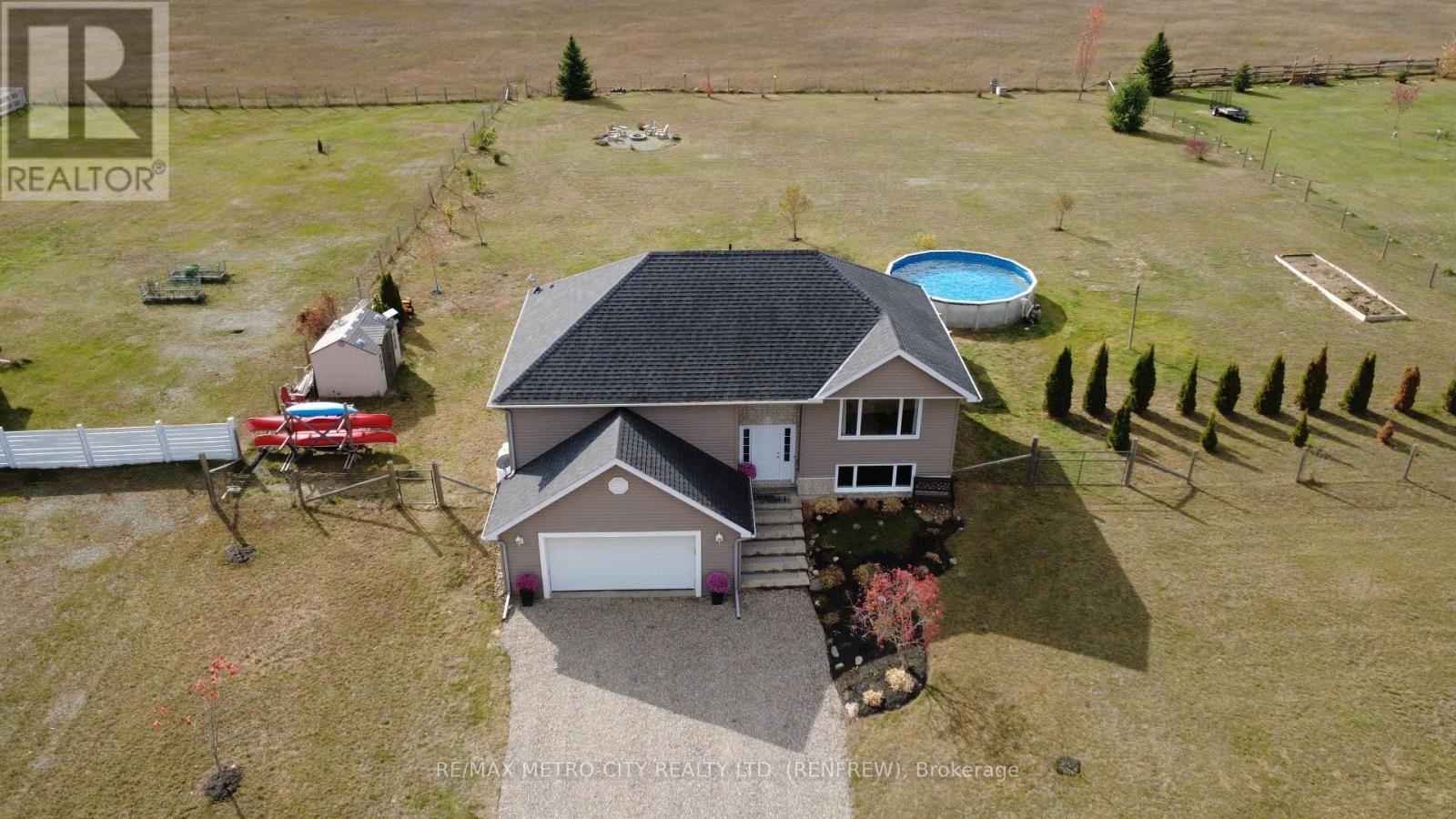 2431 Eady Road, Horton, ON - Outdoor