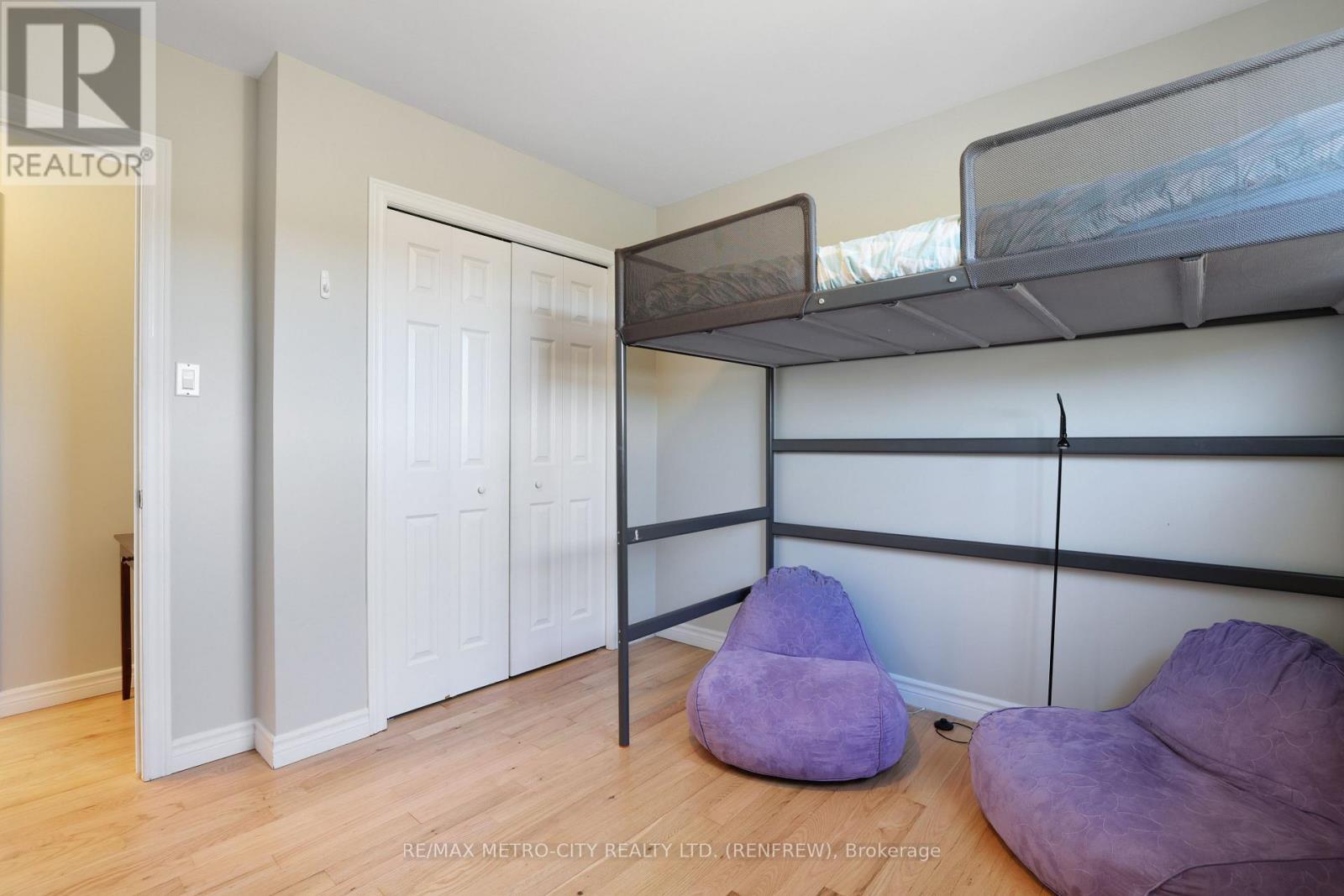 2431 Eady Road, Horton, ON - Indoor