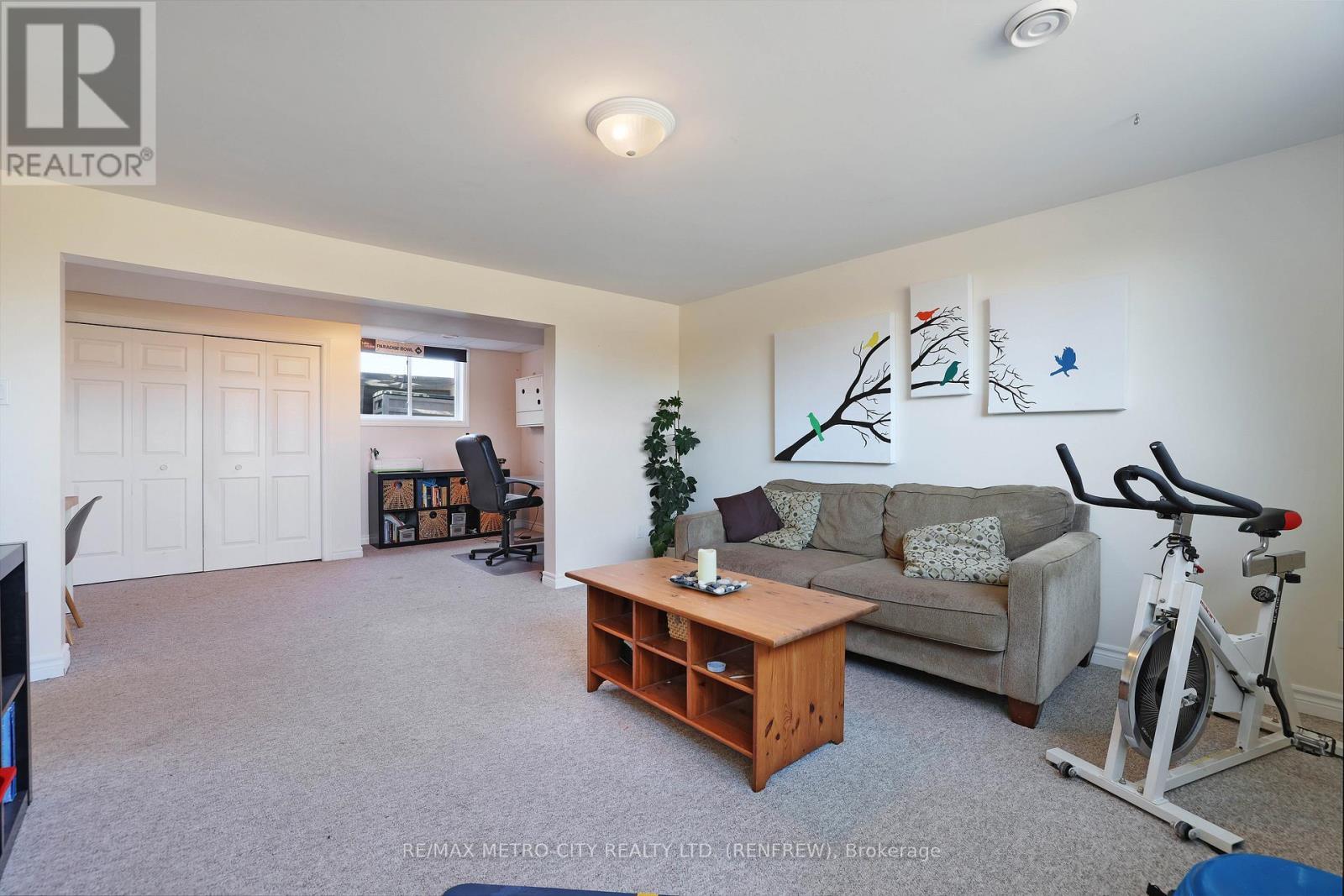 2431 Eady Road, Horton, ON - Indoor