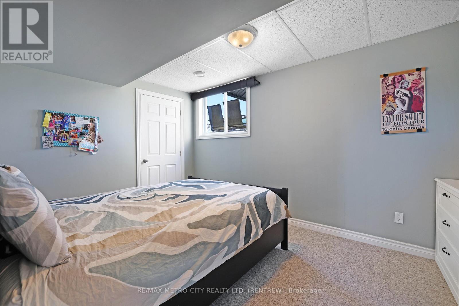 2431 Eady Road, Horton, ON - Indoor Photo Showing Bedroom