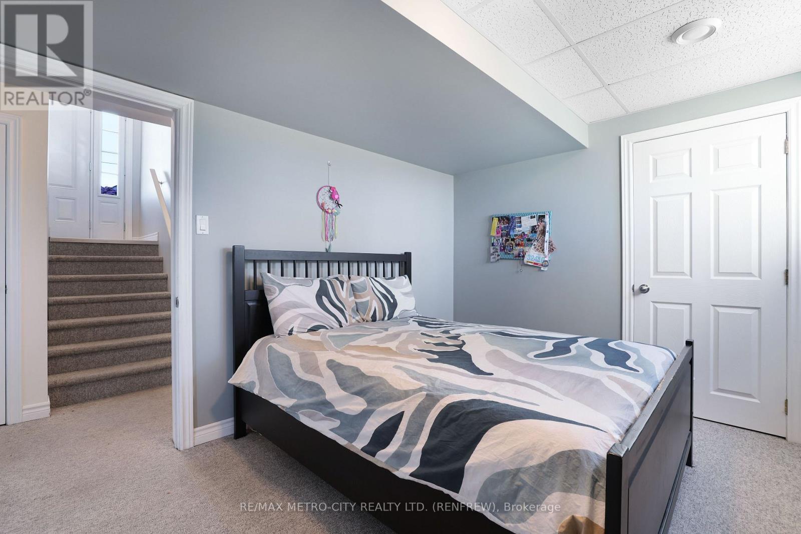 2431 Eady Road, Horton, ON - Indoor Photo Showing Bedroom