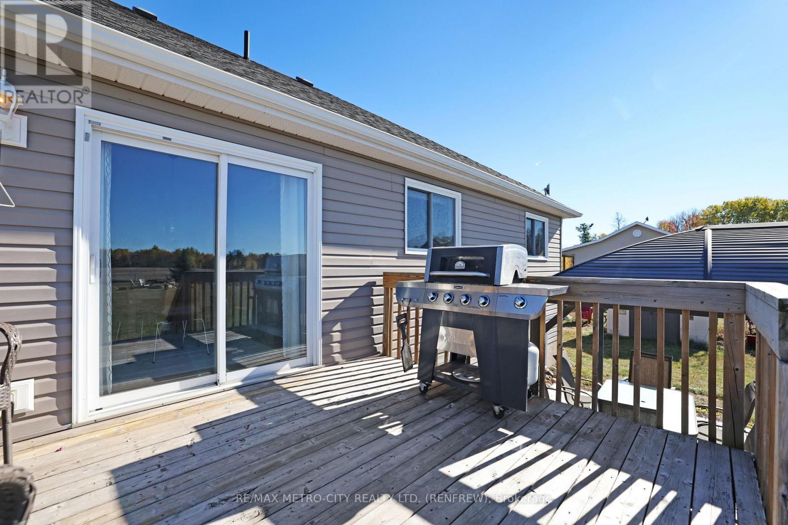 2431 Eady Road, Horton, ON - Outdoor With Deck Patio Veranda