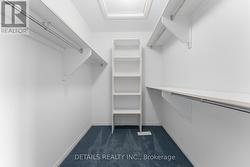 Walk In Closet -