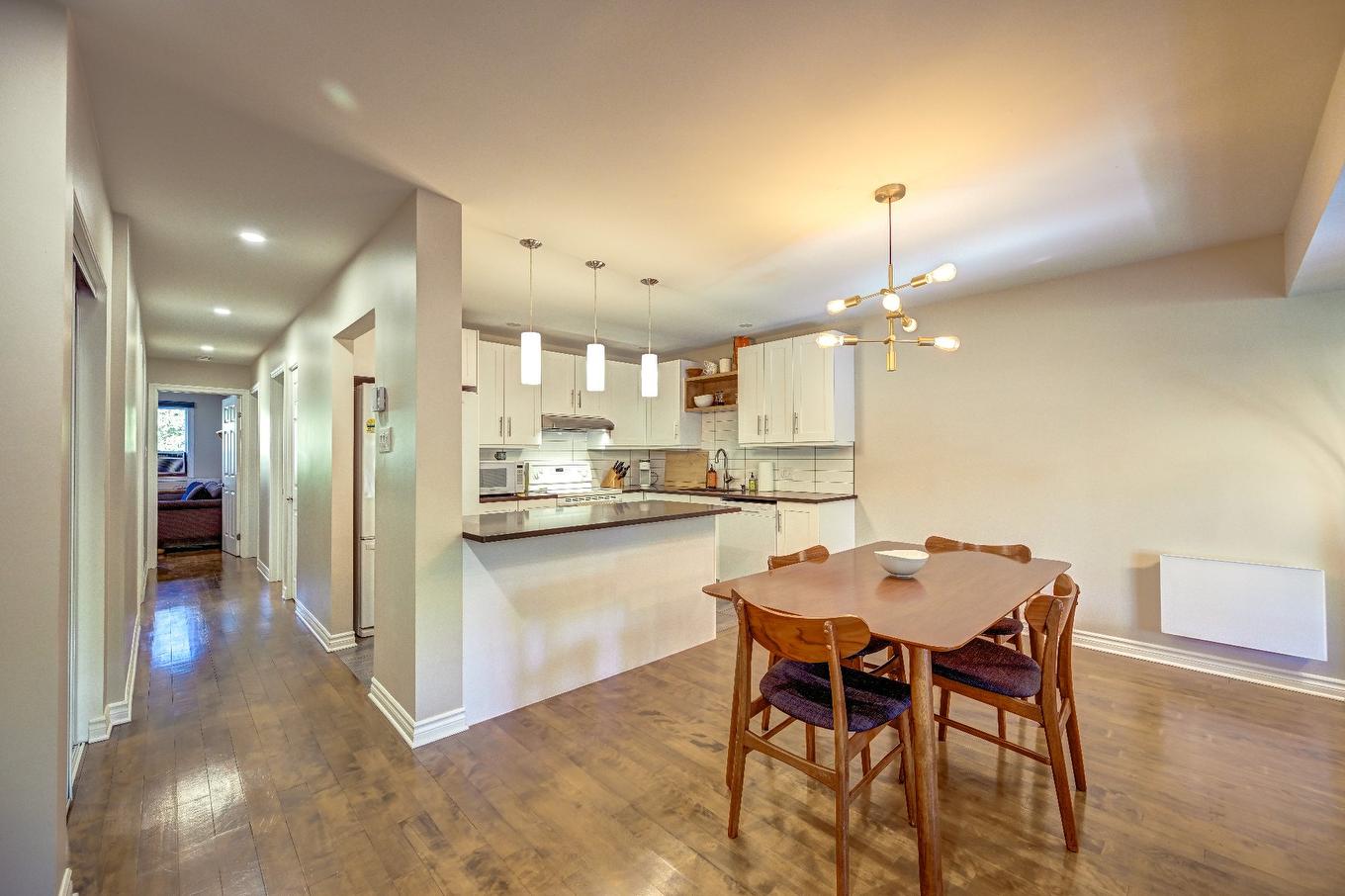 Salle à manger - A-179 Av. De Navarre, Saint-Lambert, QC - Indoor