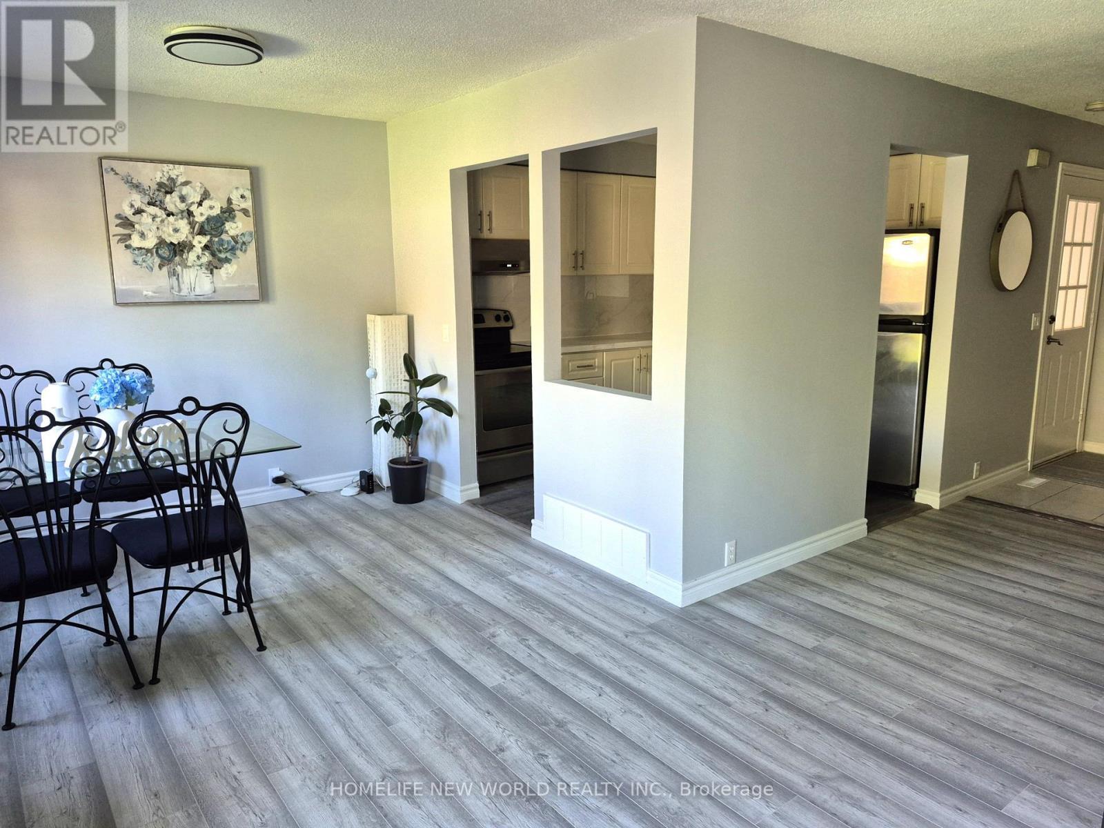 88 Madsen Crescent, Markham, ON - Indoor Photo Showing Dining Room