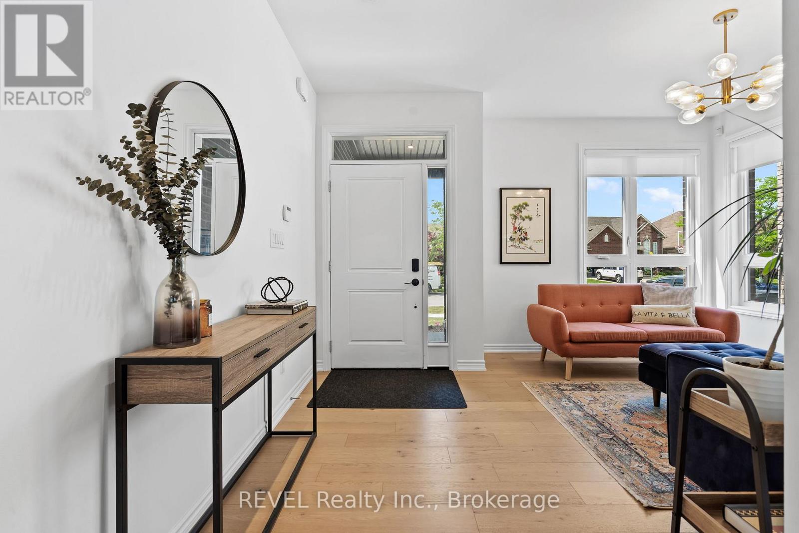 8045 Brookside Drive, Niagara Falls (Ascot), ON - Indoor