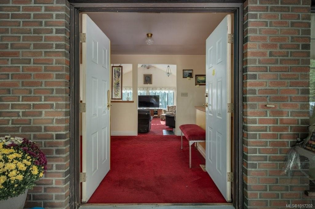 2983 Northwest Bay Rd, Nanoose Bay, BC