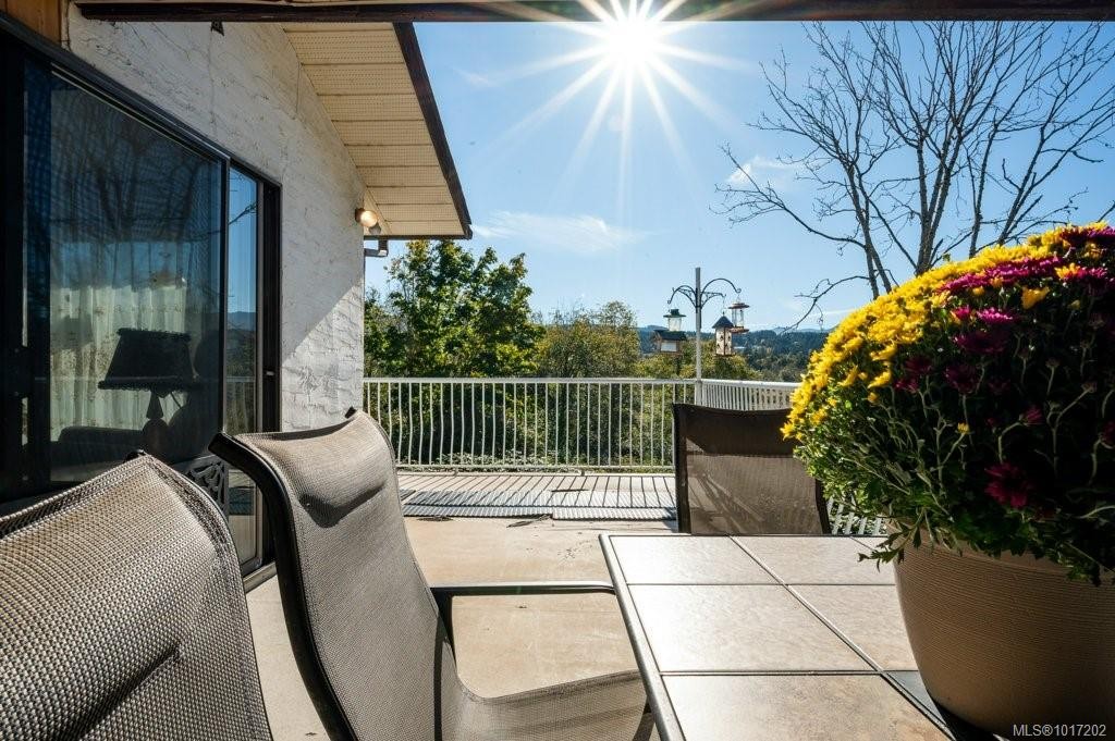 2983 Northwest Bay Rd, Nanoose Bay, BC