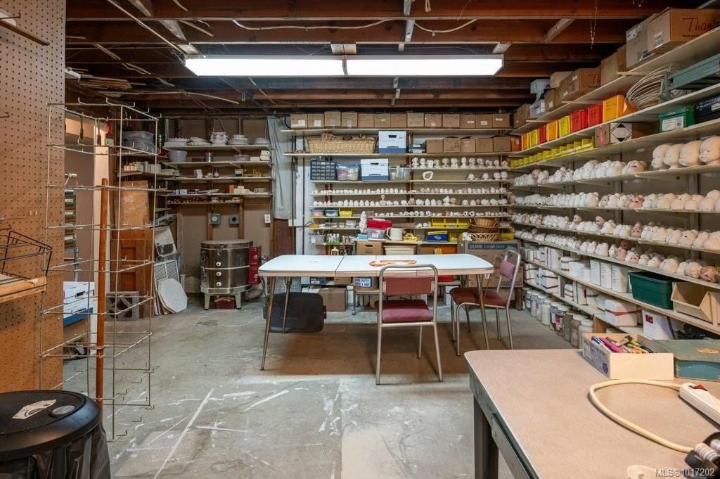 2983 Northwest Bay Rd, Nanoose Bay, BC