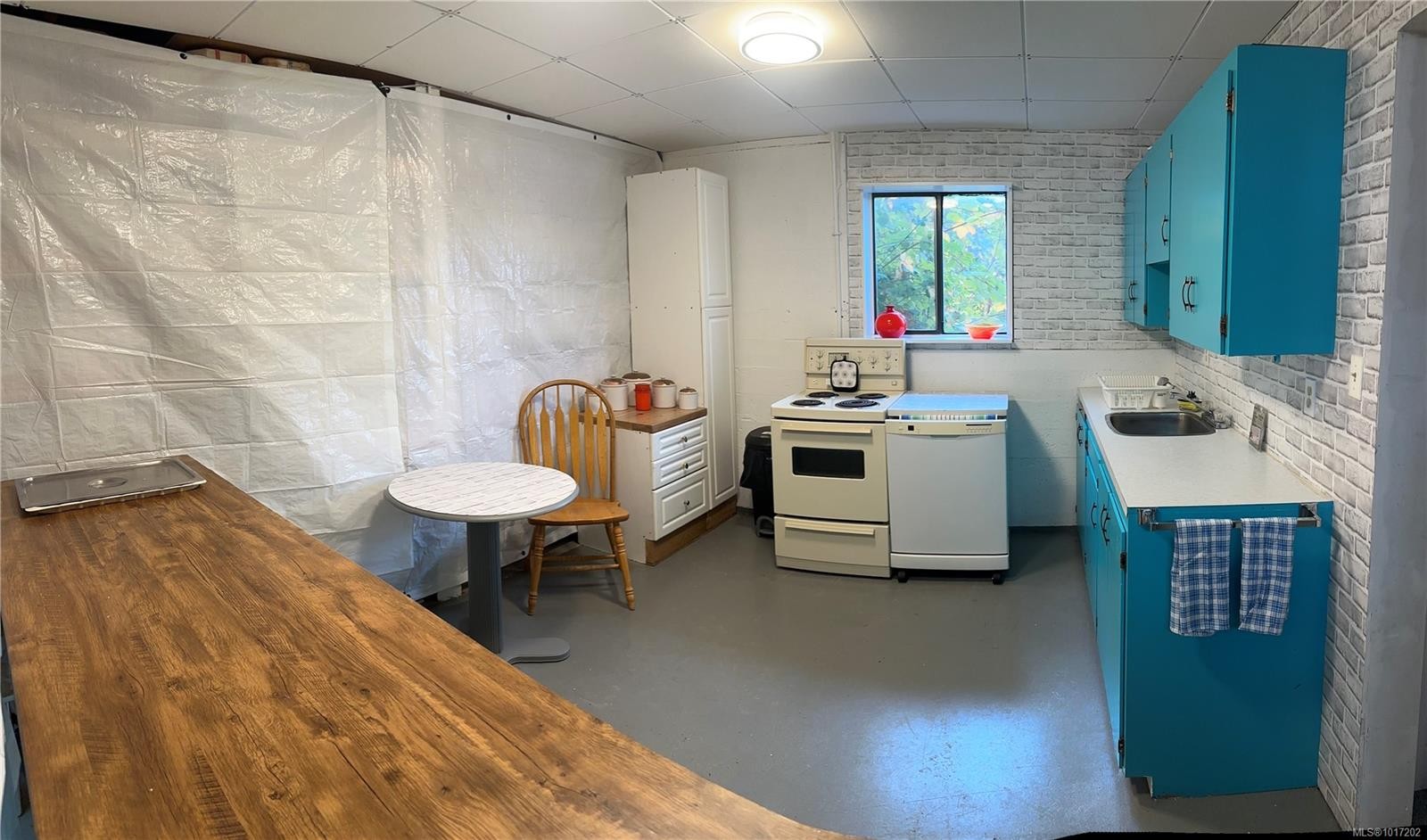 2983 Northwest Bay Rd, Nanoose Bay, BC