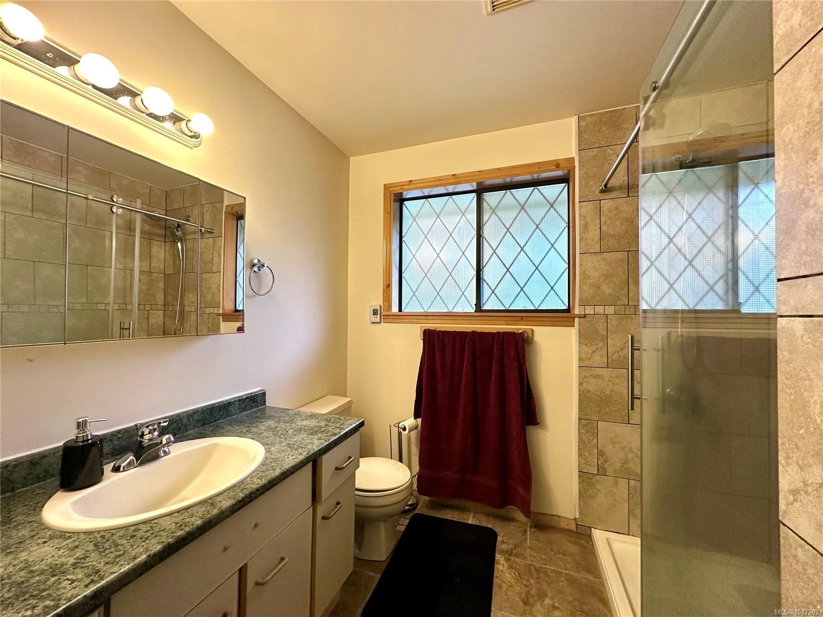 2983 Northwest Bay Rd, Nanoose Bay, BC