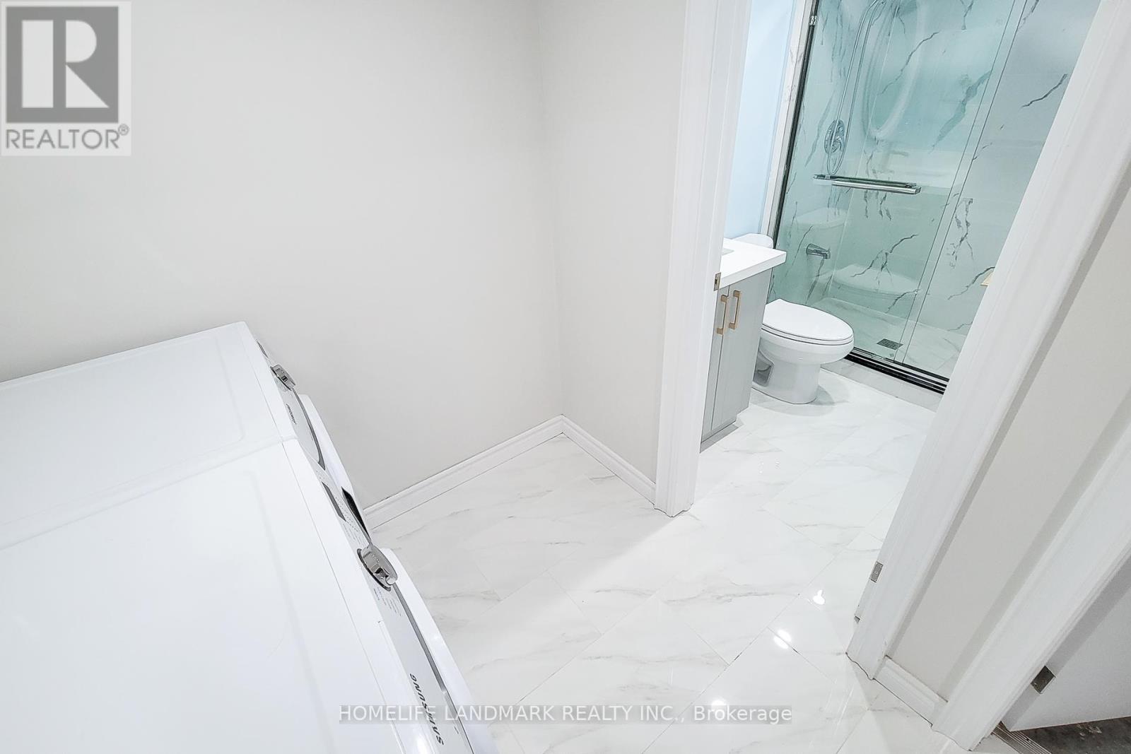 75 Bayview Drive, St. Catharines, ON - Indoor Photo Showing Bathroom