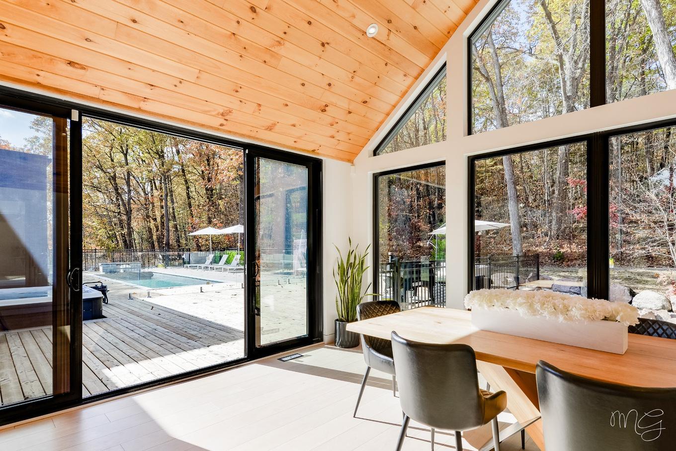 Salle à manger - 11351 Ch. De La Rivière-Du-Nord, Mirabel, QC - Indoor Photo Showing Other Room