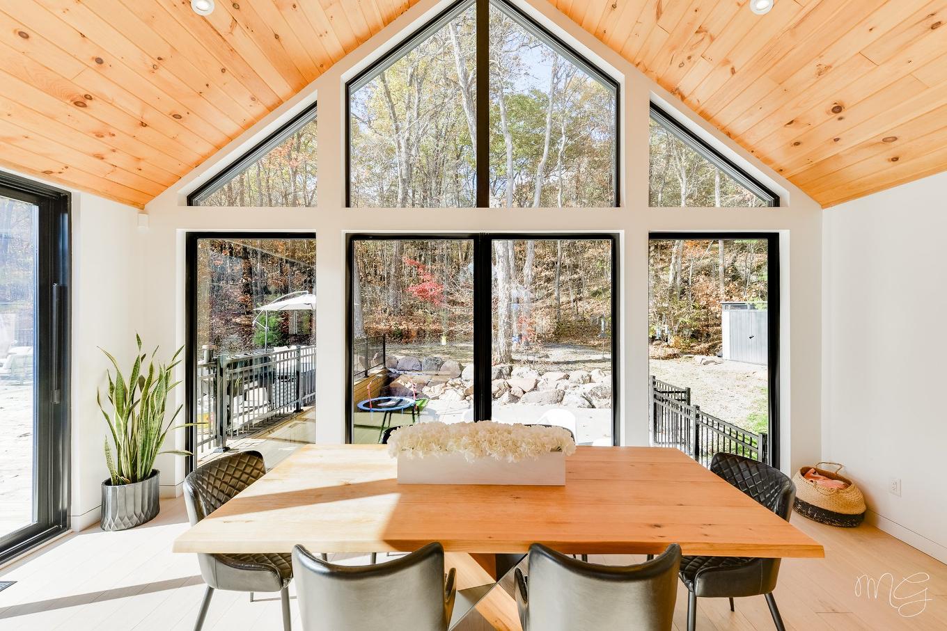 Salle à manger - 11351 Ch. De La Rivière-Du-Nord, Mirabel, QC - Indoor Photo Showing Dining Room