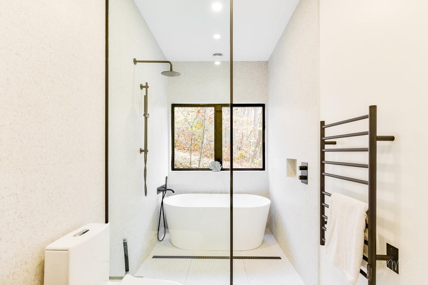 Salle de bains - 11351 Ch. De La Rivière-Du-Nord, Mirabel, QC - Indoor