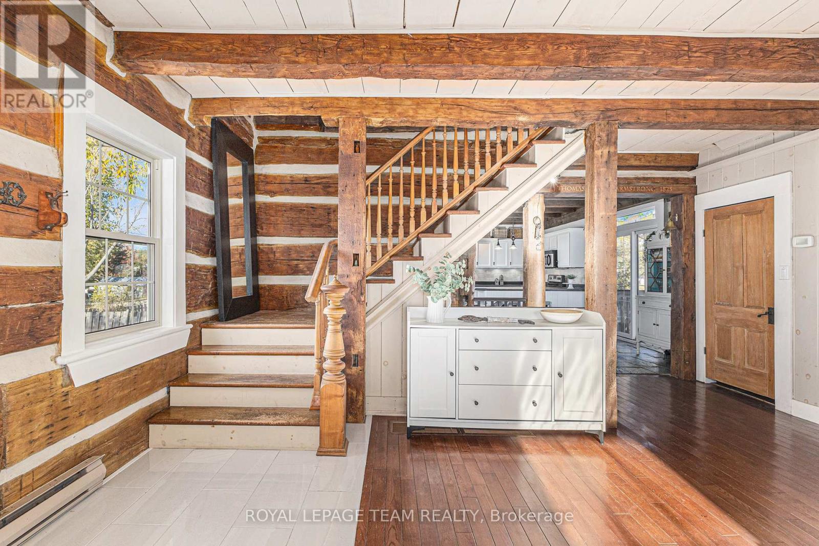 140 Creek Drive, Ottawa, ON - Indoor Photo Showing Other Room