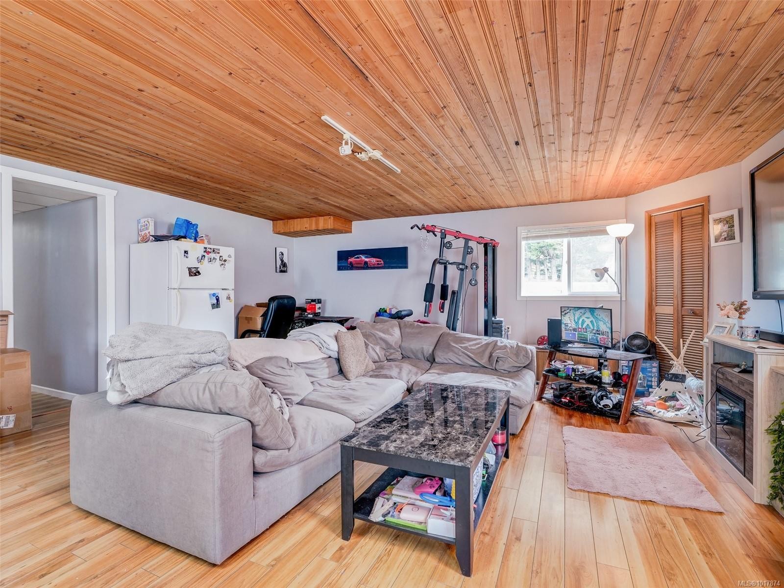 6989 Grant Rd West, Sooke, BC