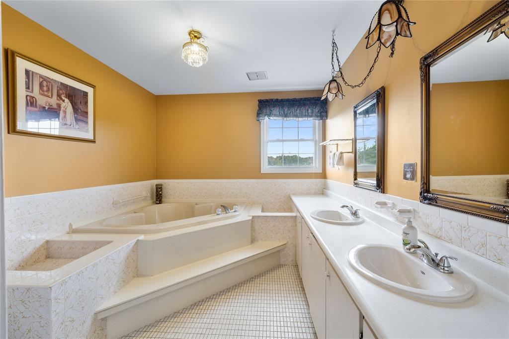 563 Main Road, Goulds, NL