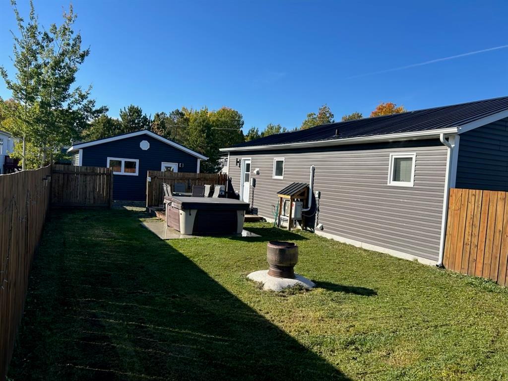 319 J.R Smallwood Boulevard, Gambo, NL