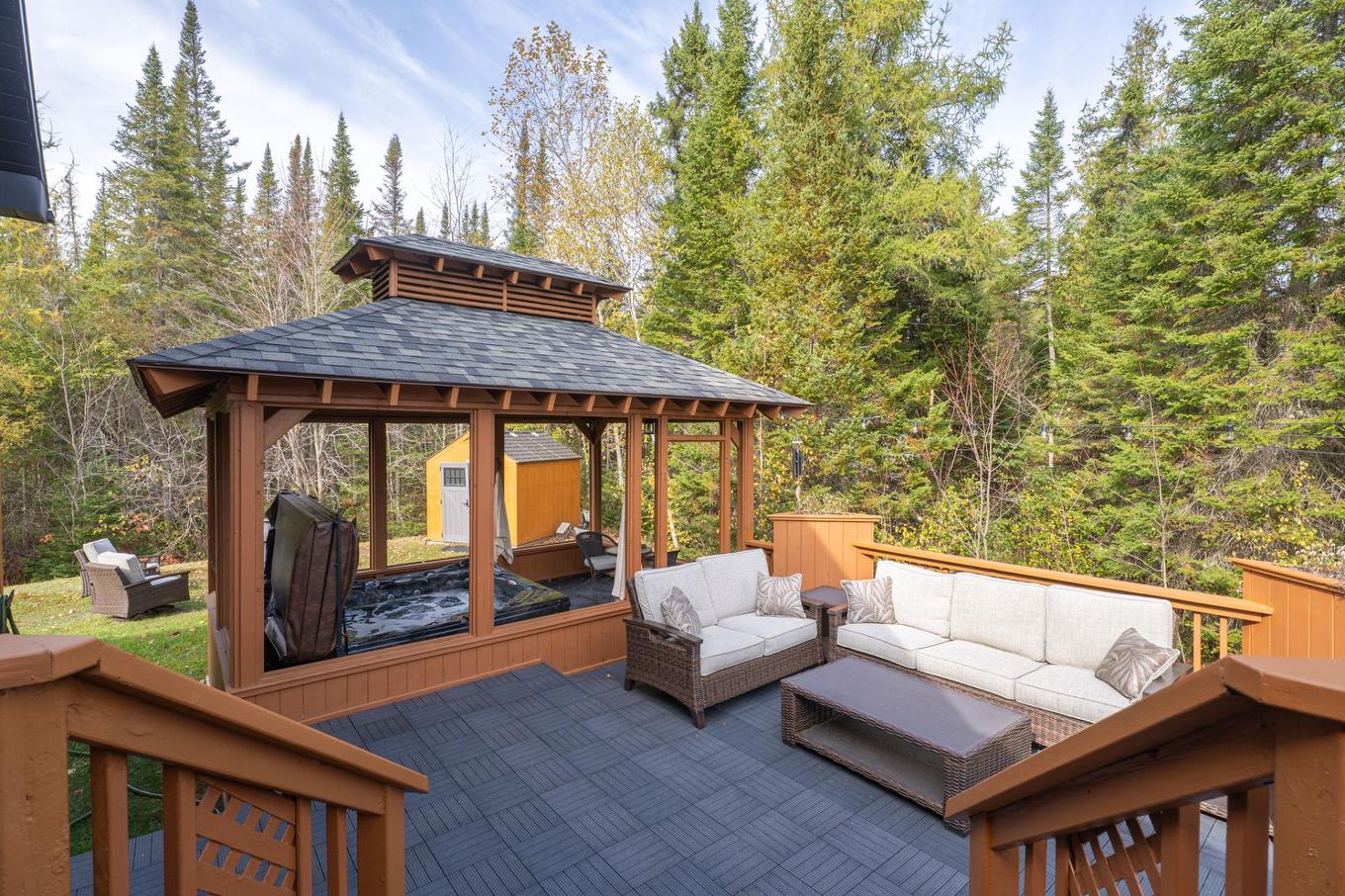 Terrasse - 513 Rue Des Sous-Bois, Sainte-Agathe-Des-Monts, QC - Outdoor With Deck Patio Veranda