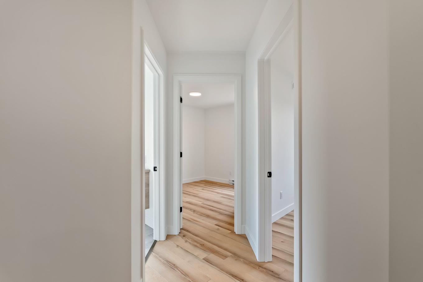 Passageway - Rue Des Premières-Nations, Québec (Beauport), QC - Indoor Photo Showing Other Room