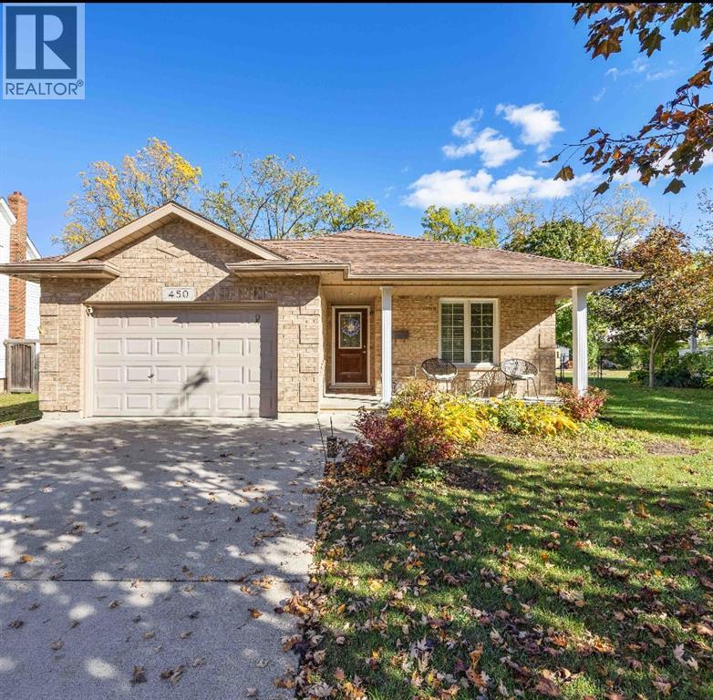 450 Beresford Street, St Clair, ON - Outdoor With Deck Patio Veranda