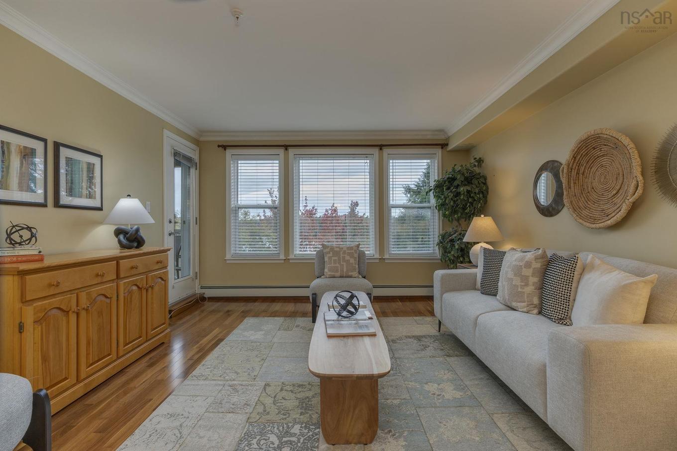 304 2 Lake Drive, Bedford, NS