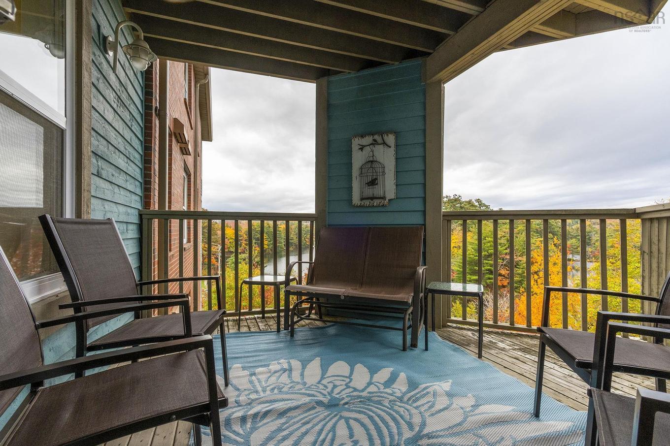 304 2 Lake Drive, Bedford, NS