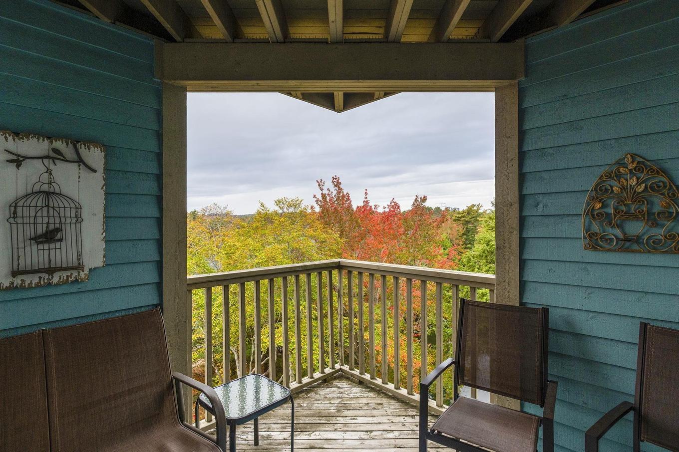 304 2 Lake Drive, Bedford, NS