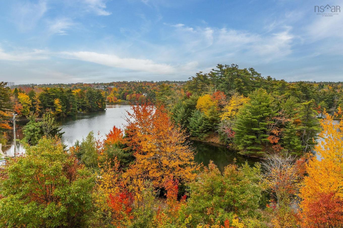 304 2 Lake Drive, Bedford, NS