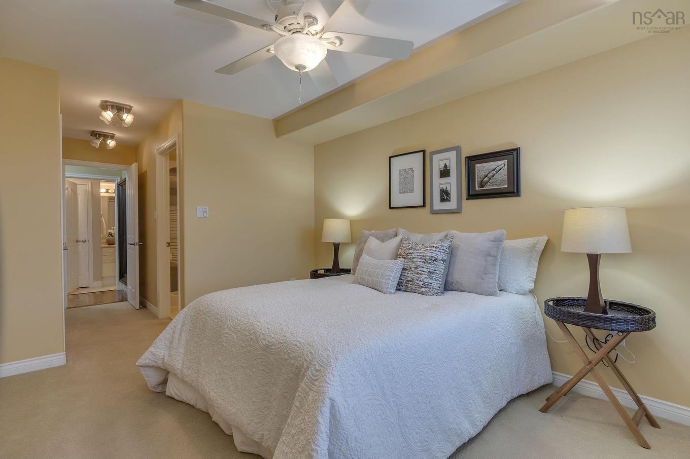 304 2 Lake Drive, Bedford, NS