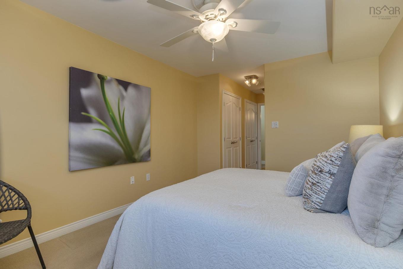 304 2 Lake Drive, Bedford, NS