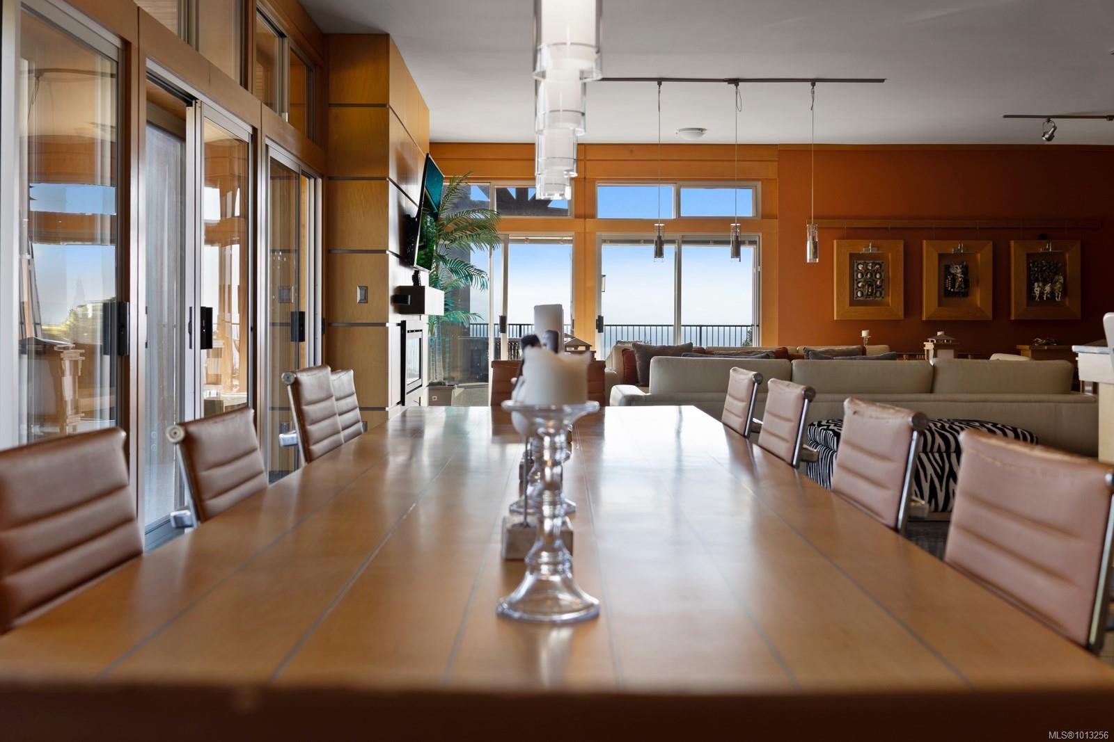 7939 Lenwood Rd, Merville, BC