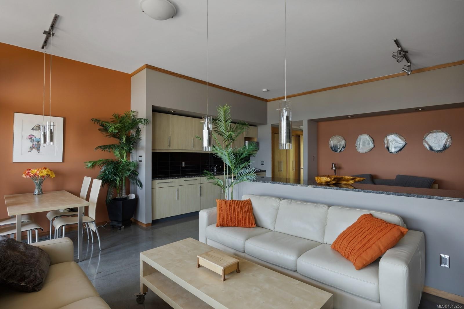 7939 Lenwood Rd, Merville, BC