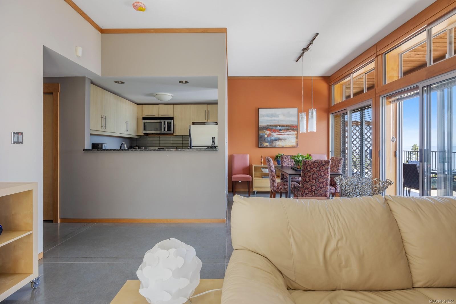 7939 Lenwood Rd, Merville, BC