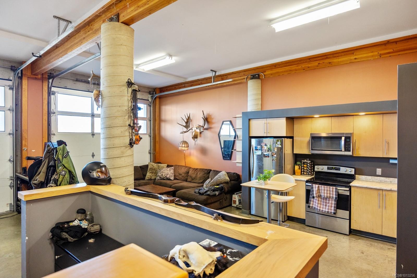 7939 Lenwood Rd, Merville, BC