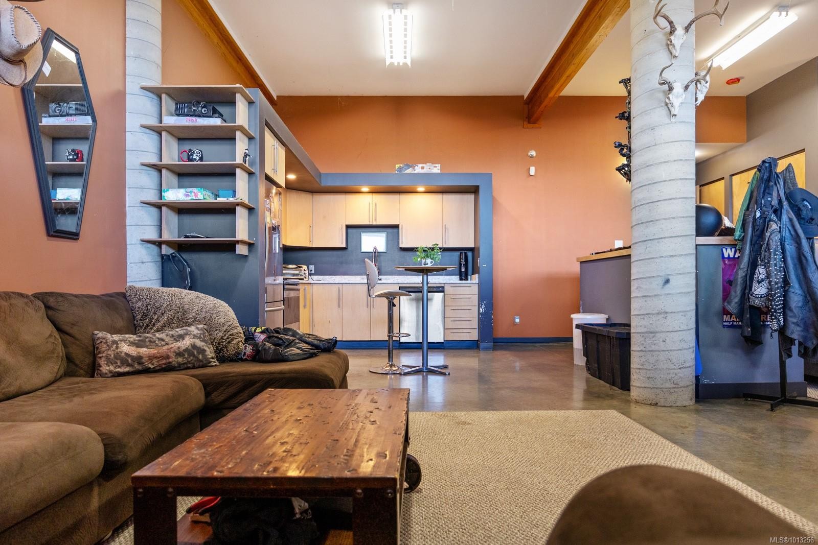 7939 Lenwood Rd, Merville, BC