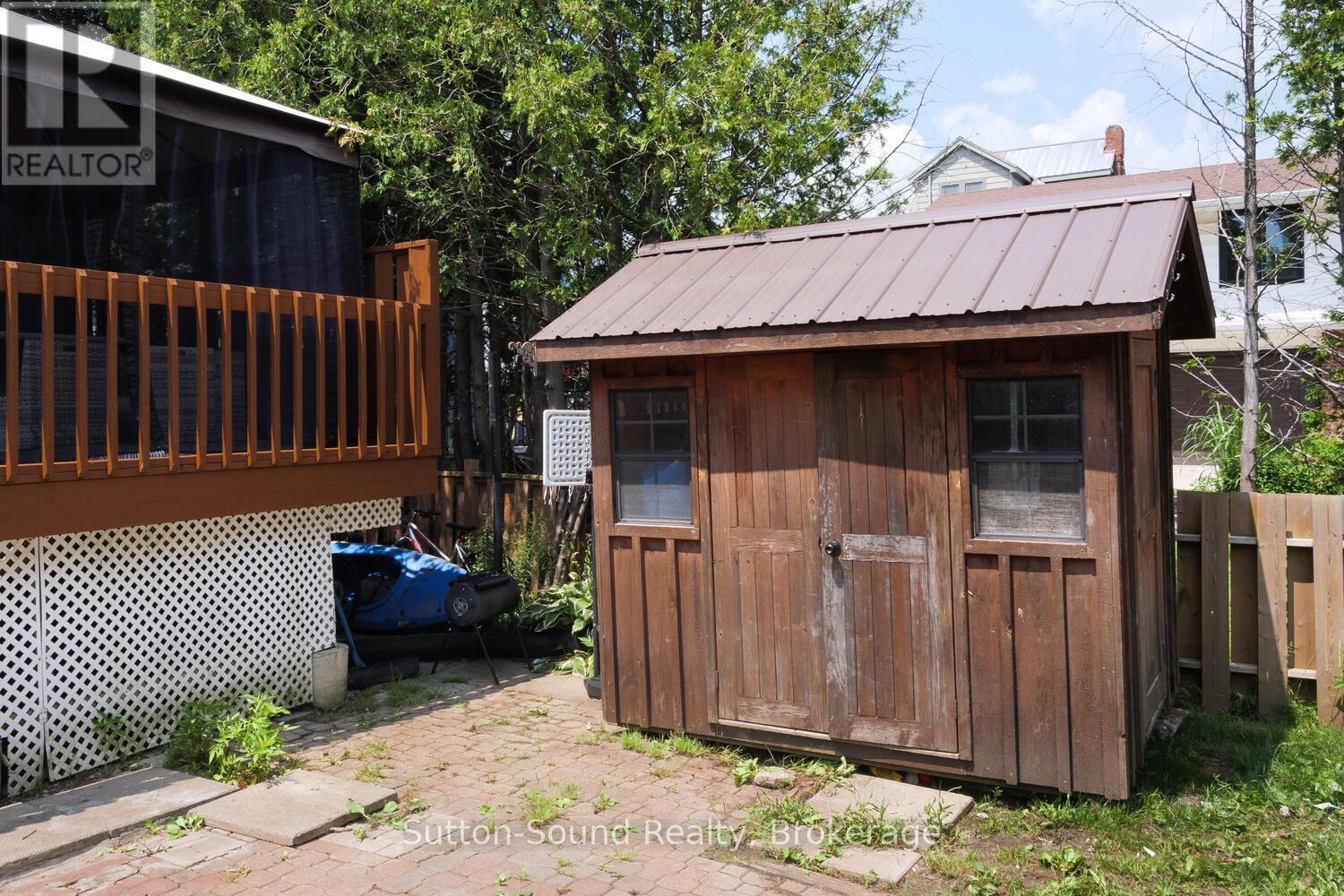 1139 4Th Avenue W, Owen Sound, ON - Outdoor With Deck Patio Veranda With Exterior