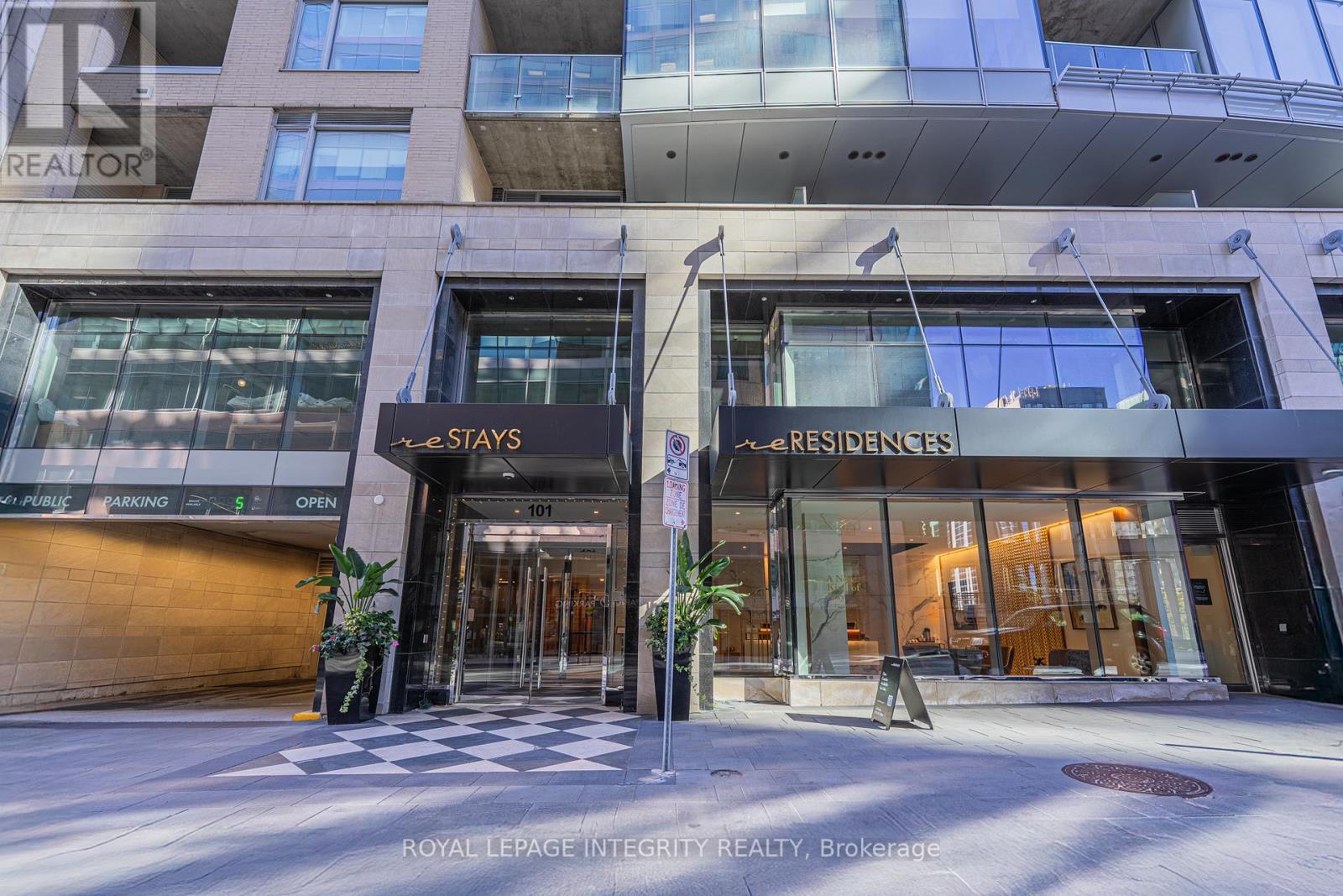 1006 - 101 Queen Street, Ottawa, ON - Outdoor With Balcony